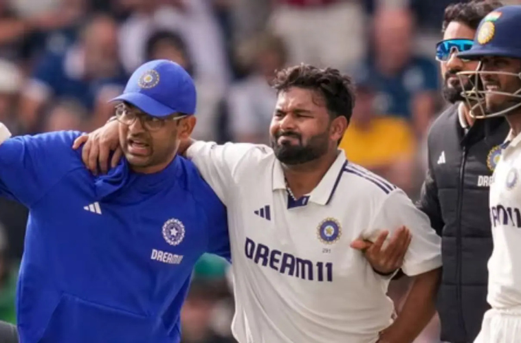 Rishabh Pant helped off the field after injury during India vs England 4th Test 2025 Day 1